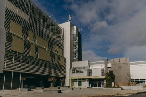 Modern university
