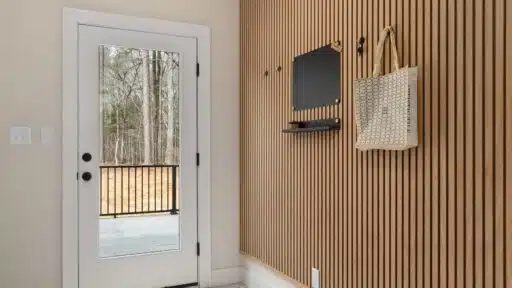 Smart Entryway Upgrades for a Cleaner, More Organized Home