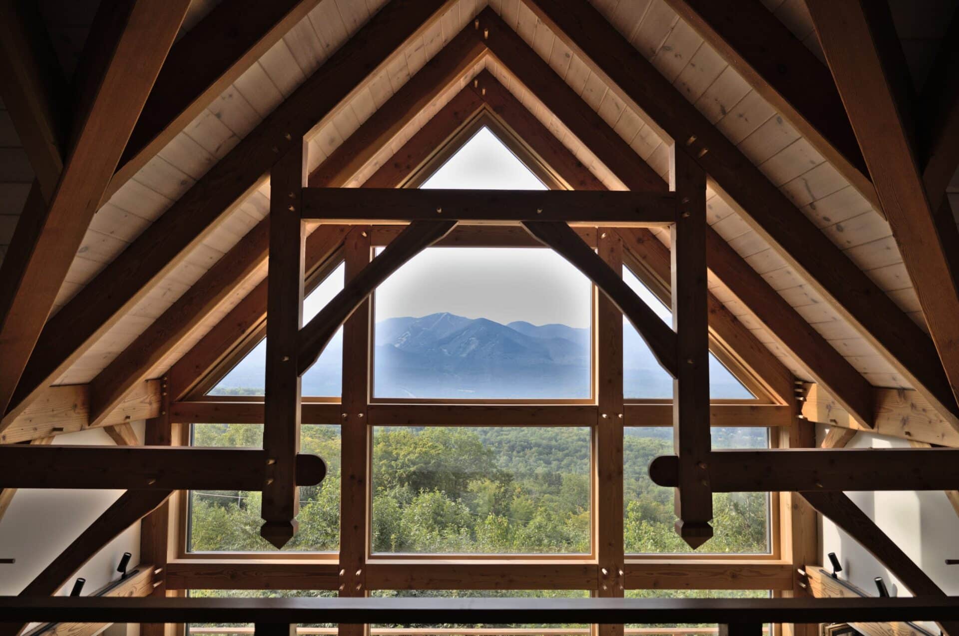 Top 3 Custom Timber Frame Home Designs for Indiana Homeowners