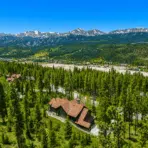 Beyond the View: What Makes a Mountain Home Truly Work Year-Round