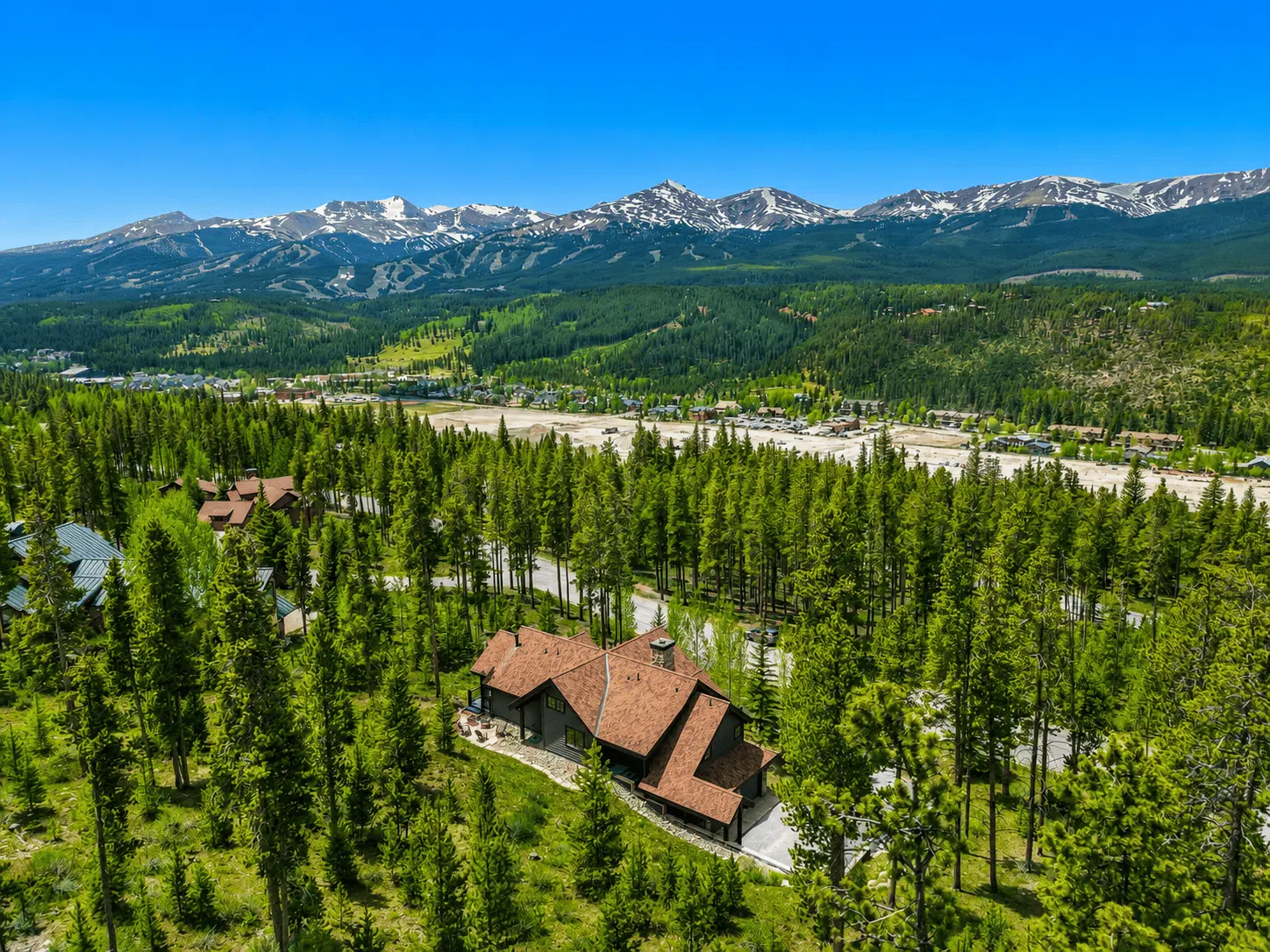 Beyond the View: What Makes a Mountain Home Truly Work Year-Round
